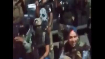 VIDEO: Sicarios del Cártel de La Familia Michoacana se exhiben en video y hasta mandan saludos