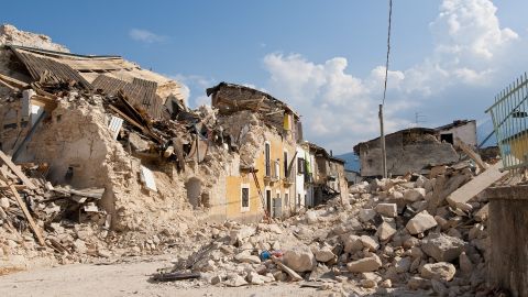 Los terremotos en los sueños reflejan incertidumbre.