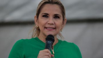 Jeanine Áñez asumió como presidenta interina después de la renuncia de Evo Morales.