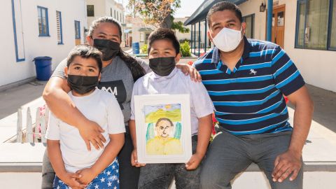 Ana Hernández y Edwin Pineda con sus hijos Josué y Jonathan Pineda. (Cortesía Vecc Schiafino)