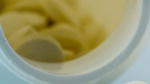 CR-Health-Inlinehero-zinc-for-colds-0421