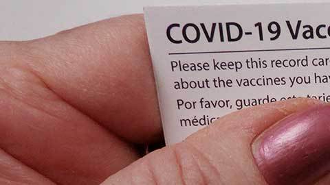 CR-Tech-Inlinehero-what-to-do-with-you-vaccination-card-0421