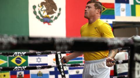 Entrenamiento de Canelo para enfrentar a Saunders