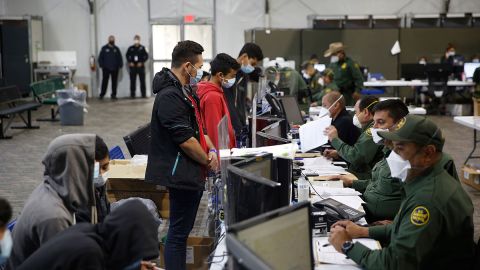 Texas migrantes registro