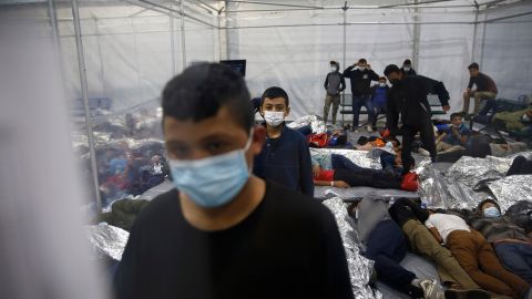 Aumentó 100% la llegada de niños en la frontera.