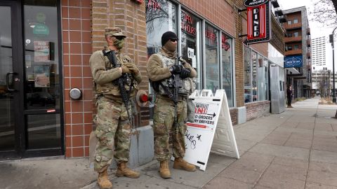 Minneapolis ya reforzó la seguridad con soldados de la Guardia Nacional.