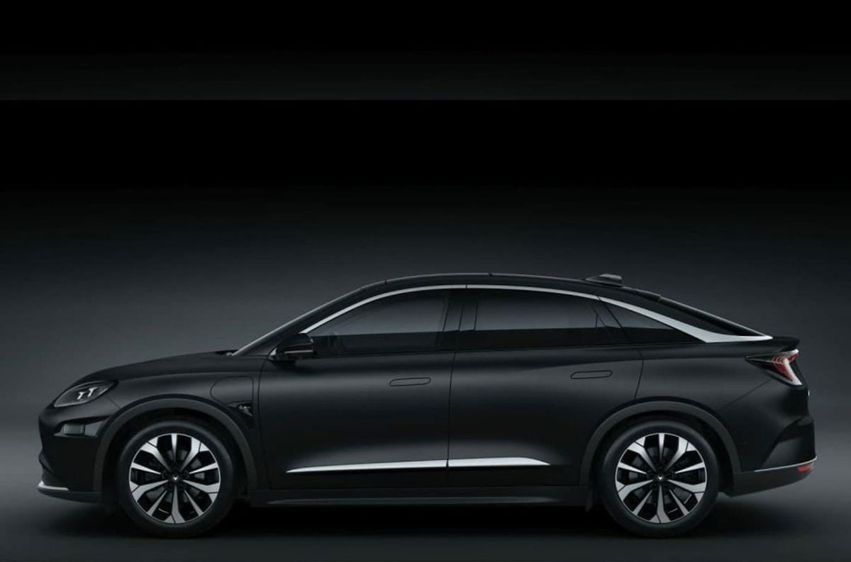 Huawei le abre el camino a su auto eléctrico