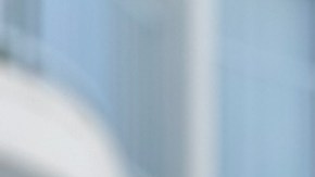 Trabajadores piden se respeten sus empleos.