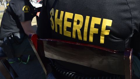 Agentes del Departamento del Sheriff de Orange