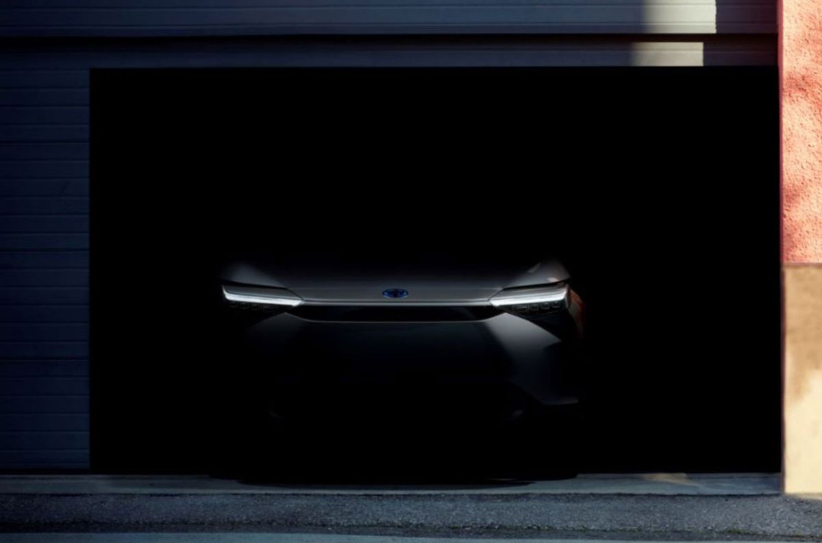El primer SUV eléctrico de Toyota en la cuenta regresiva