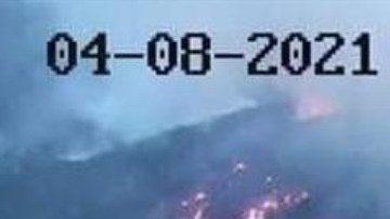 SAN VICENTE Y LAS GRANADINAS (), 08/04/2021.- Fotografía sin fecha cedida por NEMO San Vicente y las Granadinas donde se muestra una vista del volcán La Soufrière en San Vicente y las Granadinas. El Gobierno de San Vicente y las Granadinas ordenó este jueves evacuar parte de la primera de las islas de este pequeño territorio caribeño ante una inminente erupción del volcán La Soufriere, a medida que aumenta la actividad sísmica.