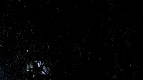 Oficiales de Policía afuera del complejo de oficinas en Orange donde ocurrió la masacre.