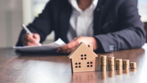 Para acceder a tu primea vivienda conviene tener ahorrado para el down payment.