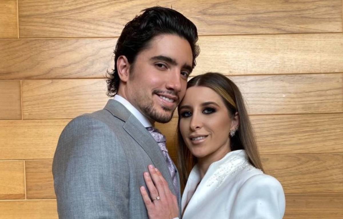 En íntima ceremonia Alex Fernández y Alexia Hernández celebran su boda  espiritual - La Opinión