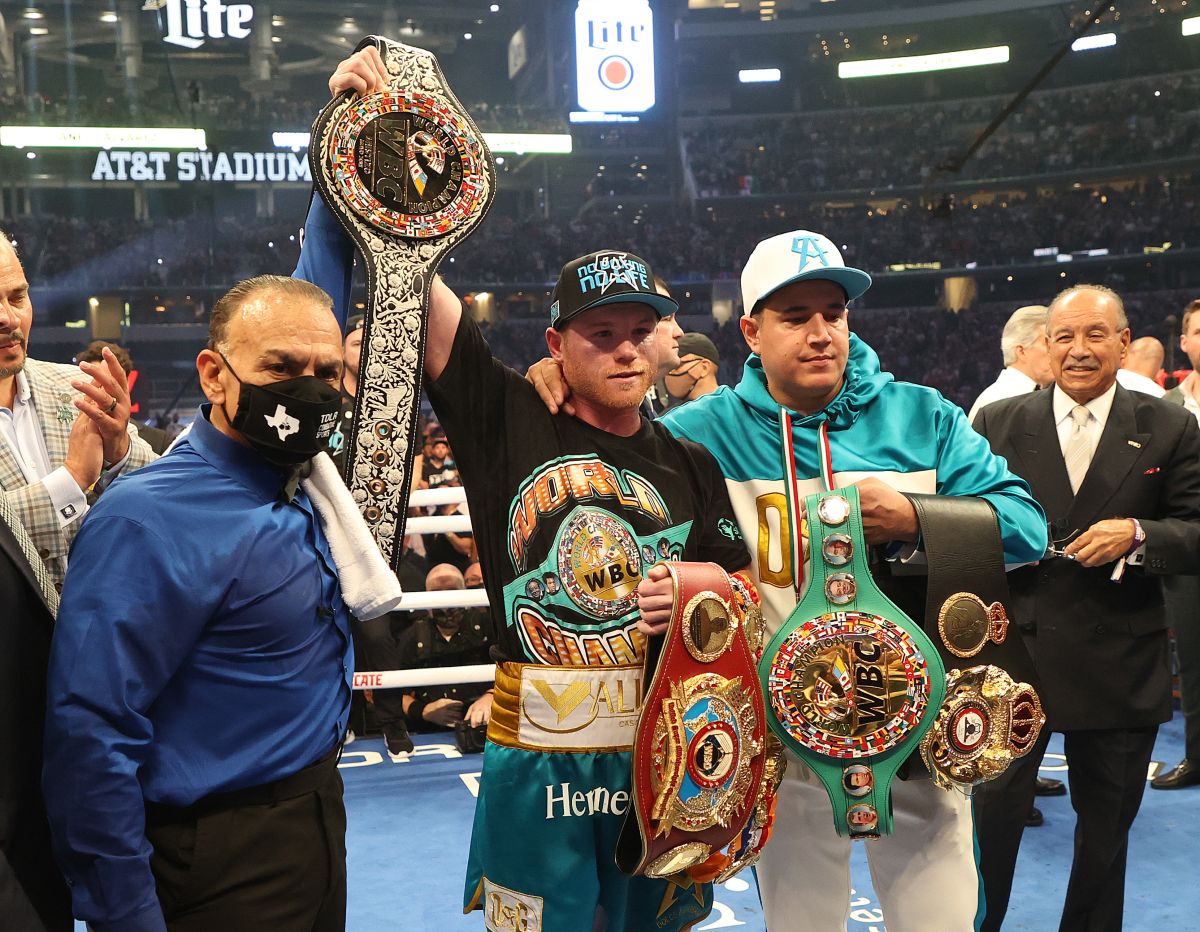 ¡La madre de las unificaciones! Este es el plan de Canelo para ser campeón absoluto