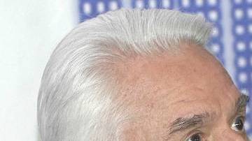 Enrique Guzmán ratifica denuncia en contra de Frida Sofía y asegura: "Va a terminar en la cárcel".