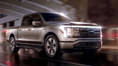 Ford-F-150-Lightning-200521-03