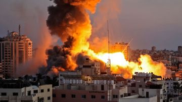 Los ataques israelíes en la Franja de Gaza continuaron este viernes.