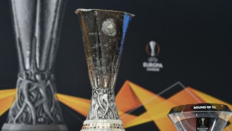 Trofeo de la Europa League.