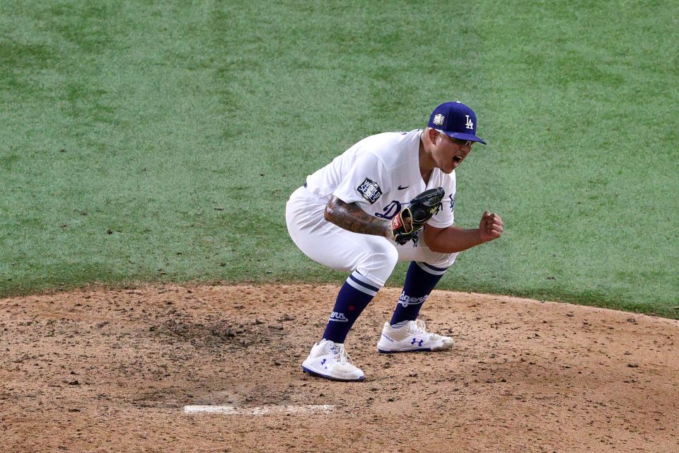 Poder mexicano Julio Urías fue clave en la victoria de los Dodgers y