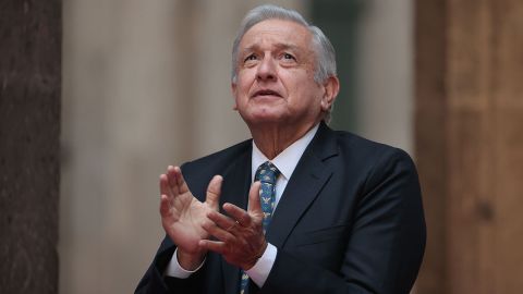 amlo