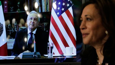 AMLO Kamala Harris