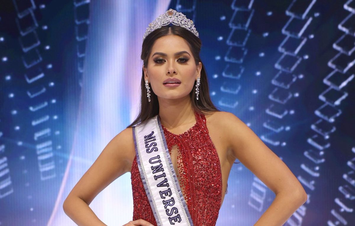 Andrea Meza Miss Universe expresses her condolences for the death of Vicente Fernández