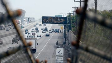 El Freeway 91 en el área de Los Ángeles, donde se han reportado decenas de misteriosos tiroteos.