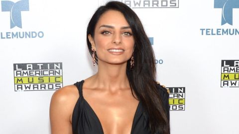 Aislinn Derbez