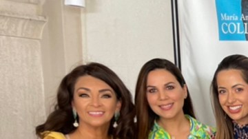 María Antonieta Collins junto a sus colegas