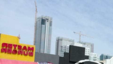 Israel Concha durante la marcha del 1 de mayo en Los Angeles