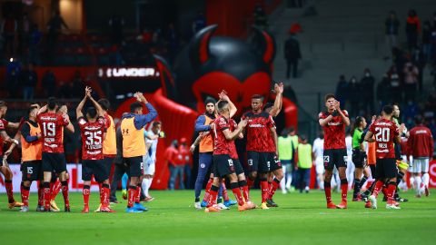Toluca pone contra las cuerdas a Cruz Azul