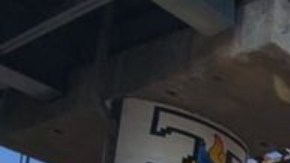 Vecinos de Tláhuac e Iztapalapa tienen que esperar en filas para tomar el autobús.