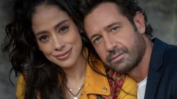 Fátima Molina y Gabriel Soto son los protagonistas de 'Te Acuerdas de Mí' de Univision