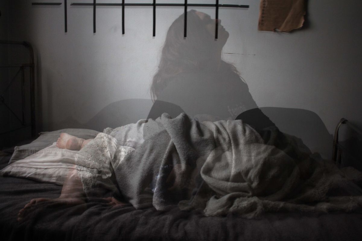 La razón por la que en noches de luna llena padeces insomnio, de acuerdo con la astrología
