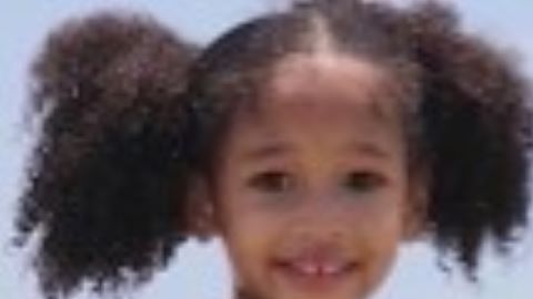 Maleah Davis (izq). y Derion Vence.