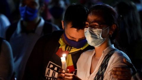 Los muertos en choques entre fuerzas de seguridad y manifestantes enlutaron a Colombia.