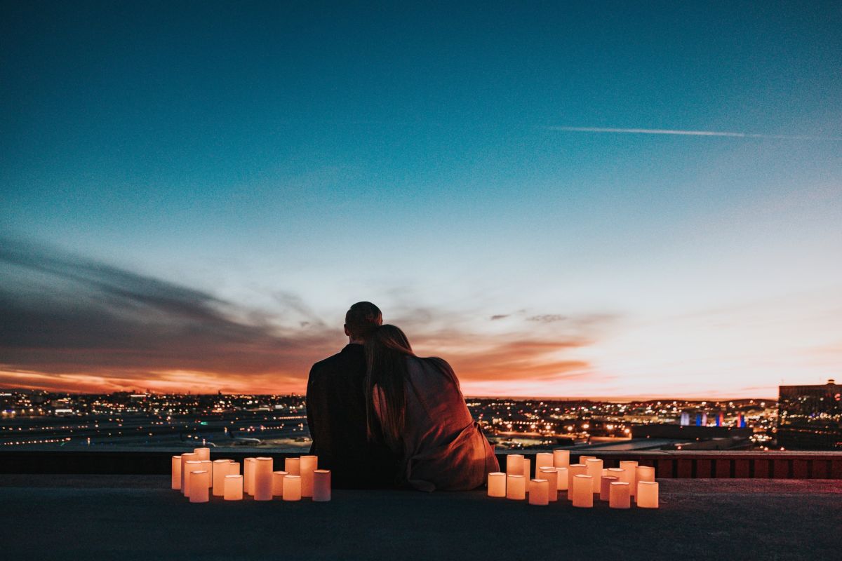 10 efectos de Mercurio retrógrado en el amor y rituales para sanarlos