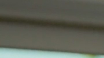 Engin Akyürek (Sancar) y Neslihan Atagül (Nare) en una escena de 'La Hija del Embajador' | Univision