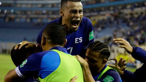 La Selecta festeja uno de sus goles del martes contra Antigua y Barbuda.