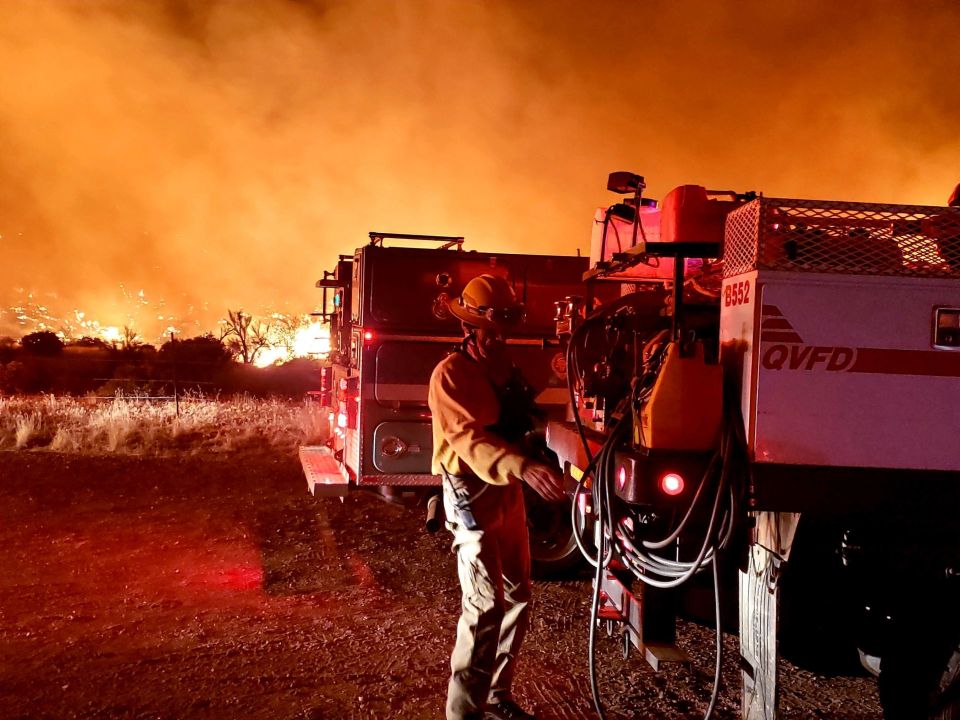 Gobernador de Arizona declara emergencia por los grandes incendios