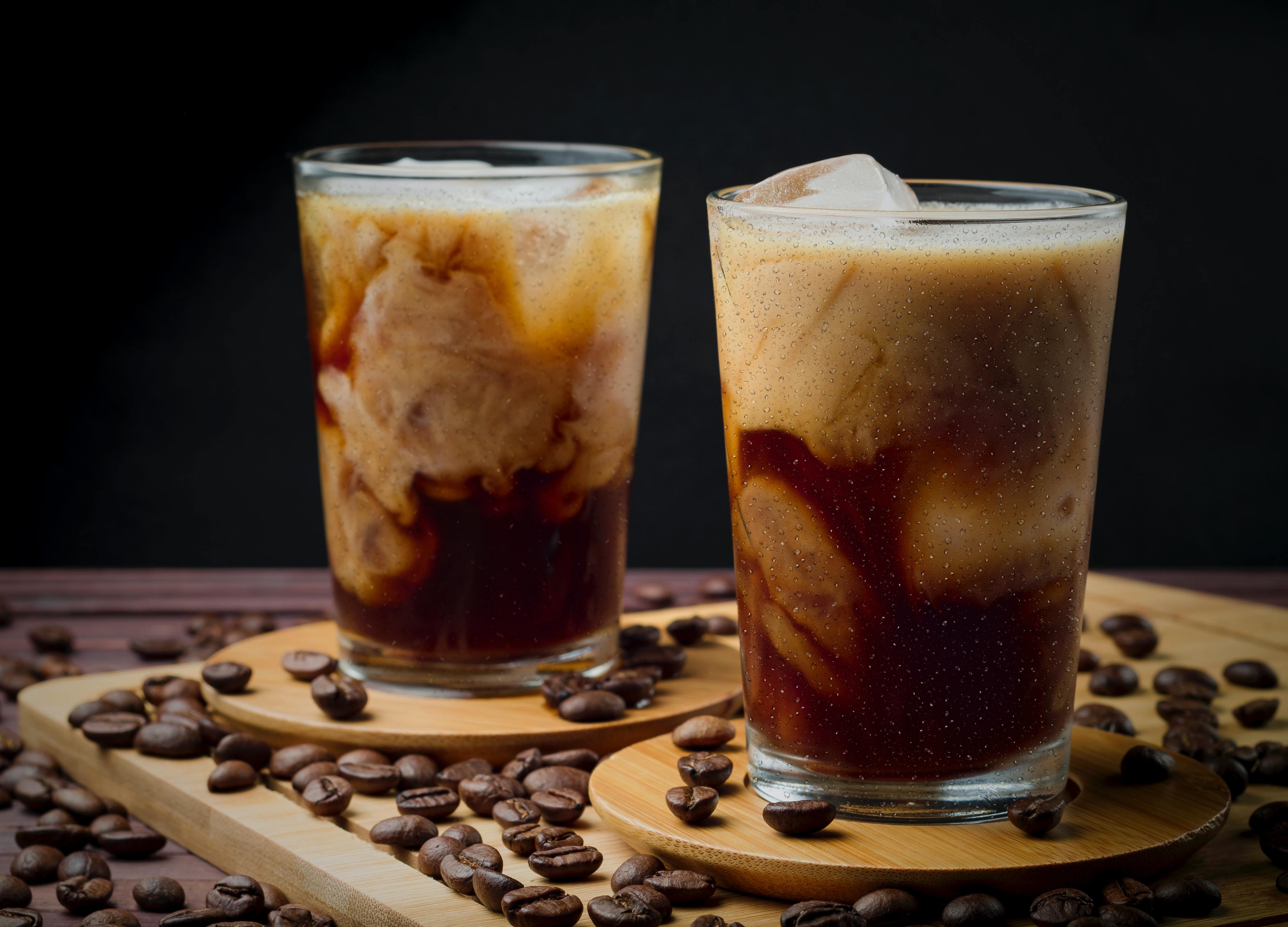 10 vasos que tu café helado necesita  Cafe helado, Bebiendo café, Bebidas  de starbucks