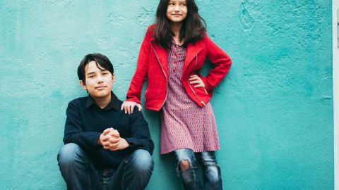 Isaac y Nora estrenaron su disco debut 'Love & Latin Studies', que incluye diez canciones clásicas y una de Natalia Lafourcade. Foto: Cortesía Madame Vodevil