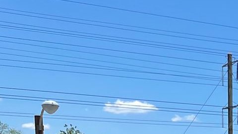 Al menos 6 heridos al derrumbarse puente peatonal al noreste de Washington D.C.