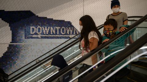 La razón por la que miles de familias han decidido recibir un solo pago del crédito fiscal por hijo-GettyImages-1232061903.jpeg