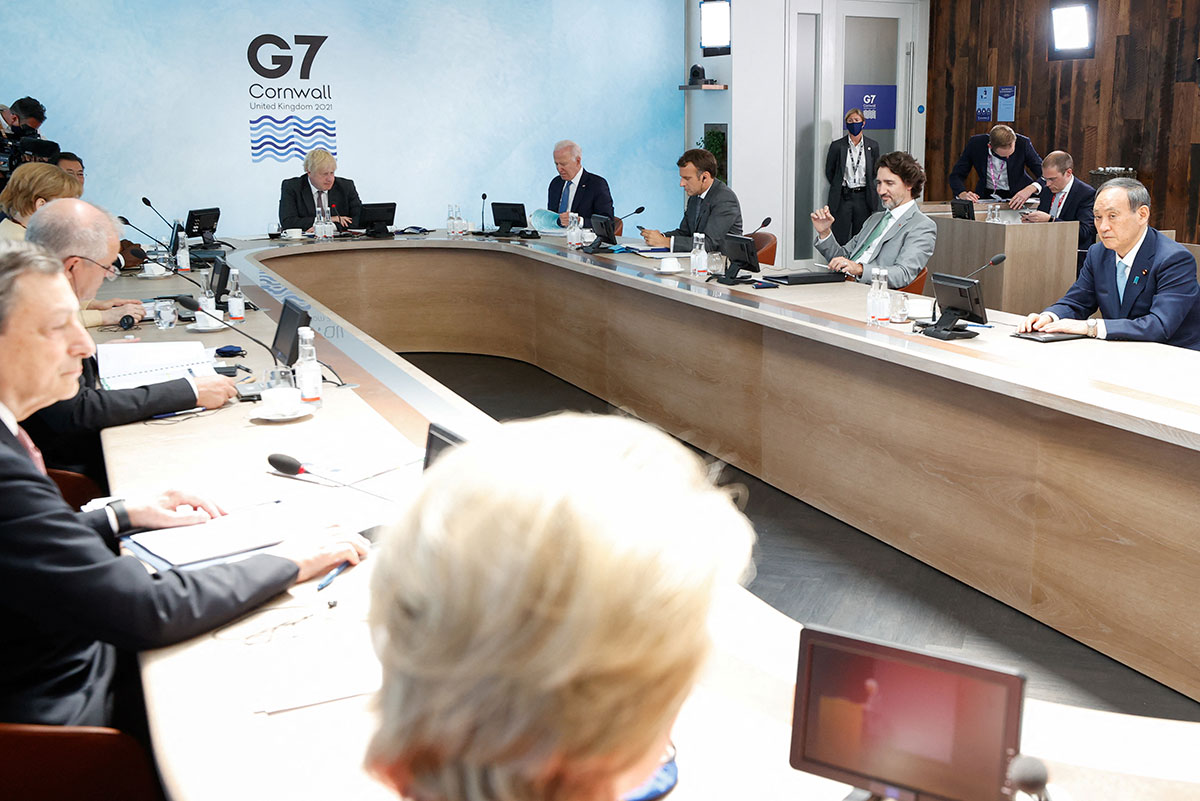 Líderes del G7 acuerdan donar mil millones de vacunas contra la COVID-19.