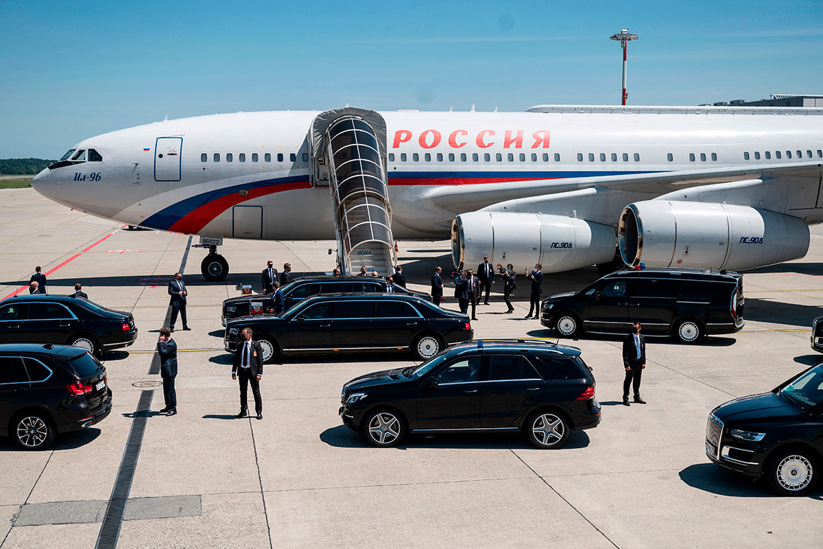 Avión de Vladimir Putin llega a Ginebra Suiza