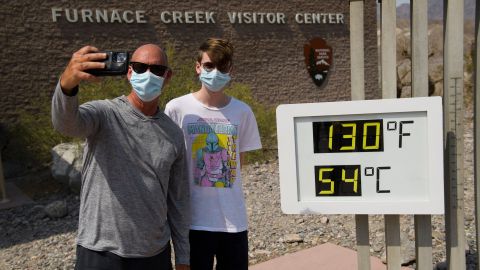 Avalancha de récords de calor en California y las autoridades extienden la Alerta Flex