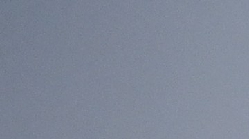 Ni la policía ni la UEFA han dado detalles de lo ocurrido.