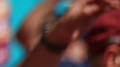 El fanático sufrió múltiples traumatismos generados por la caída.
